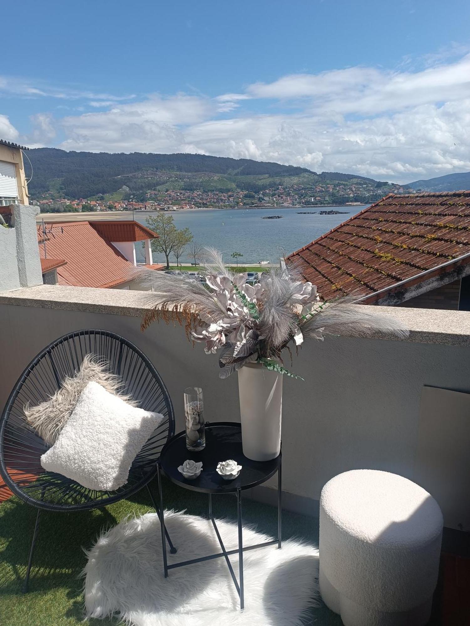 Rincon Del Mar Vacacional, Centrico,terrazas Y Vistas A La Ria De Vigo Apartment *